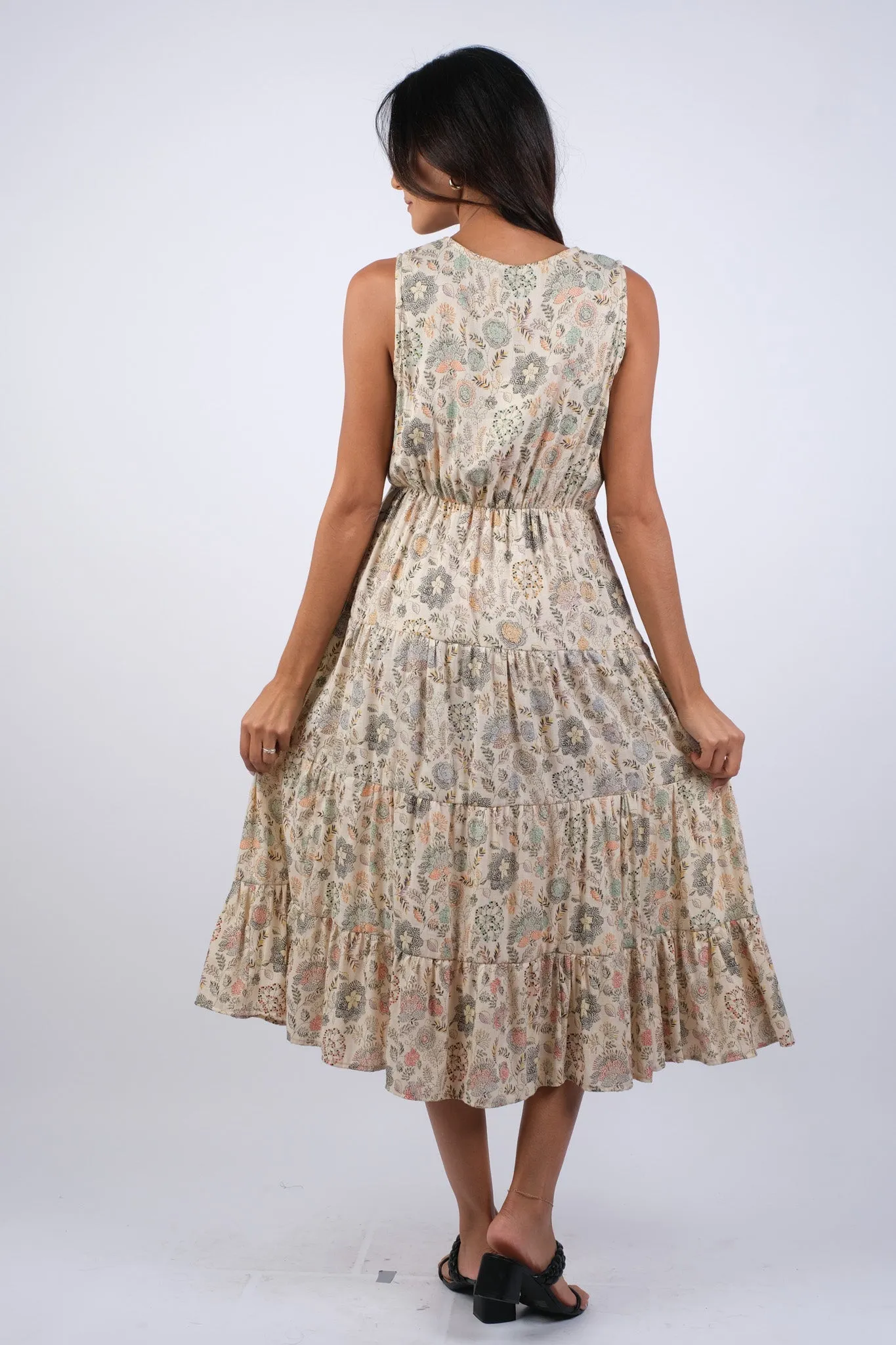 225183 Delicate Cream Floral Maxi Dress