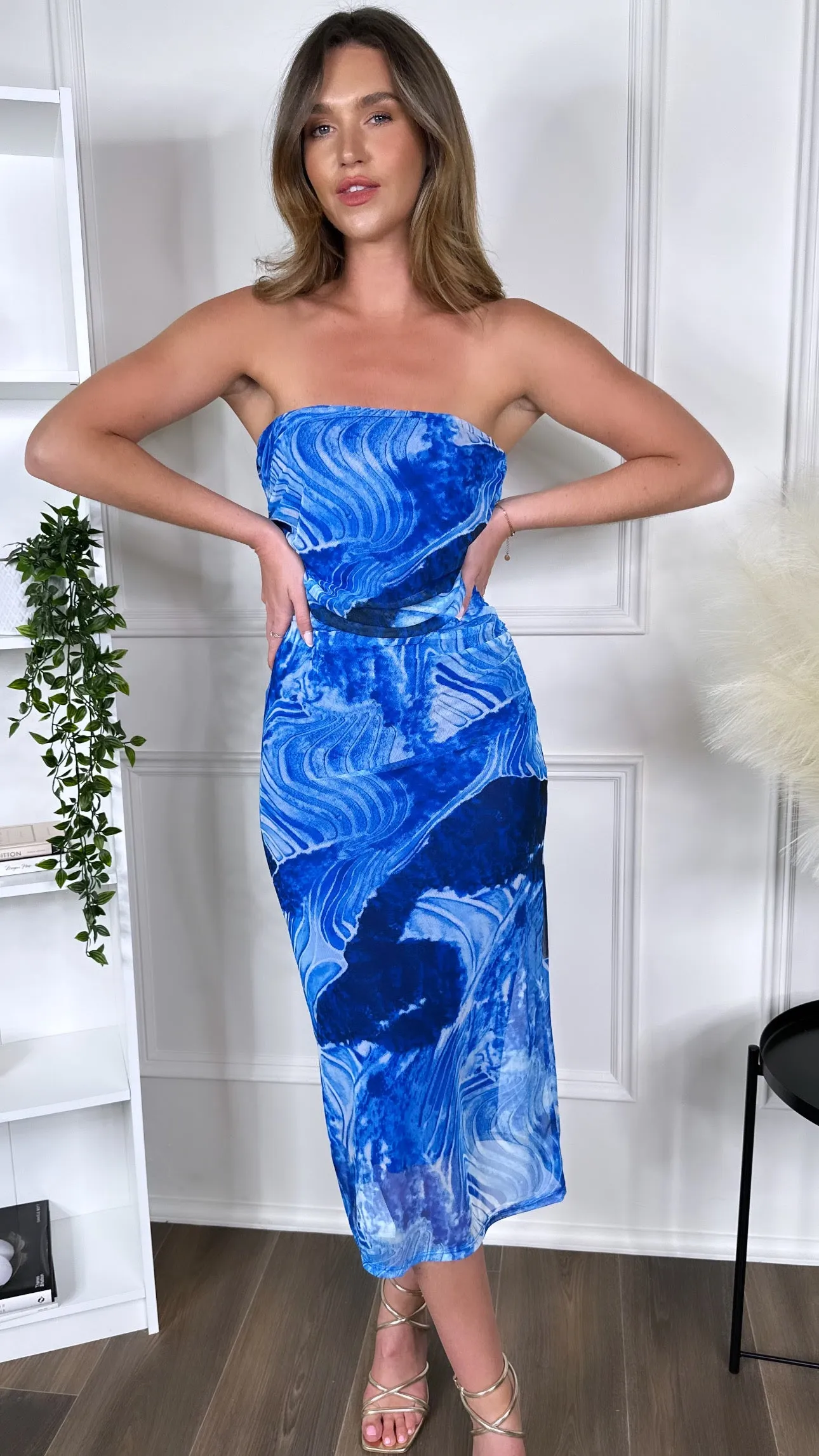 Aine Blue Printed Strapless Midi Dress