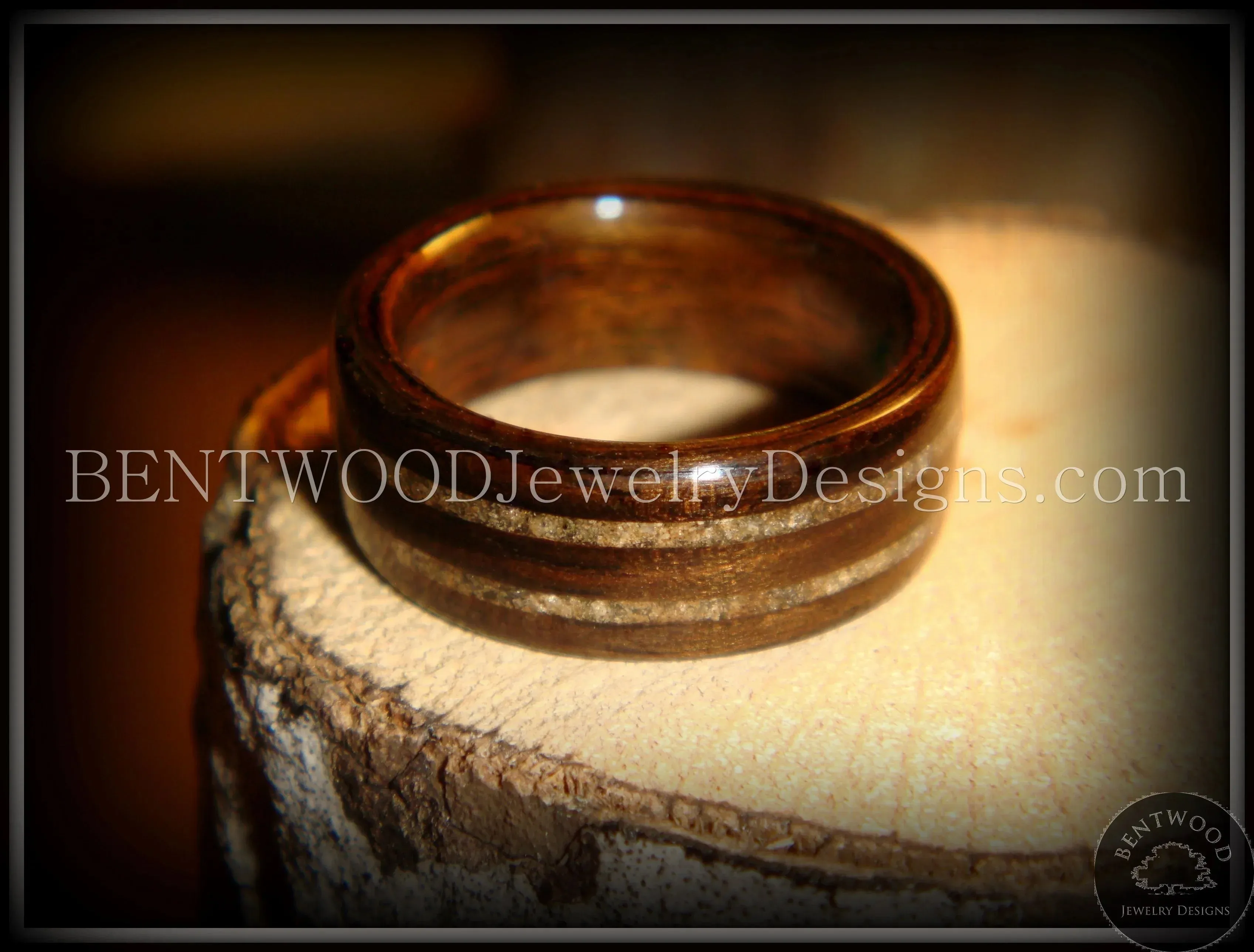 Bentwood Ring - Macassar Ebony Wood Ring with Double Sand Inlay