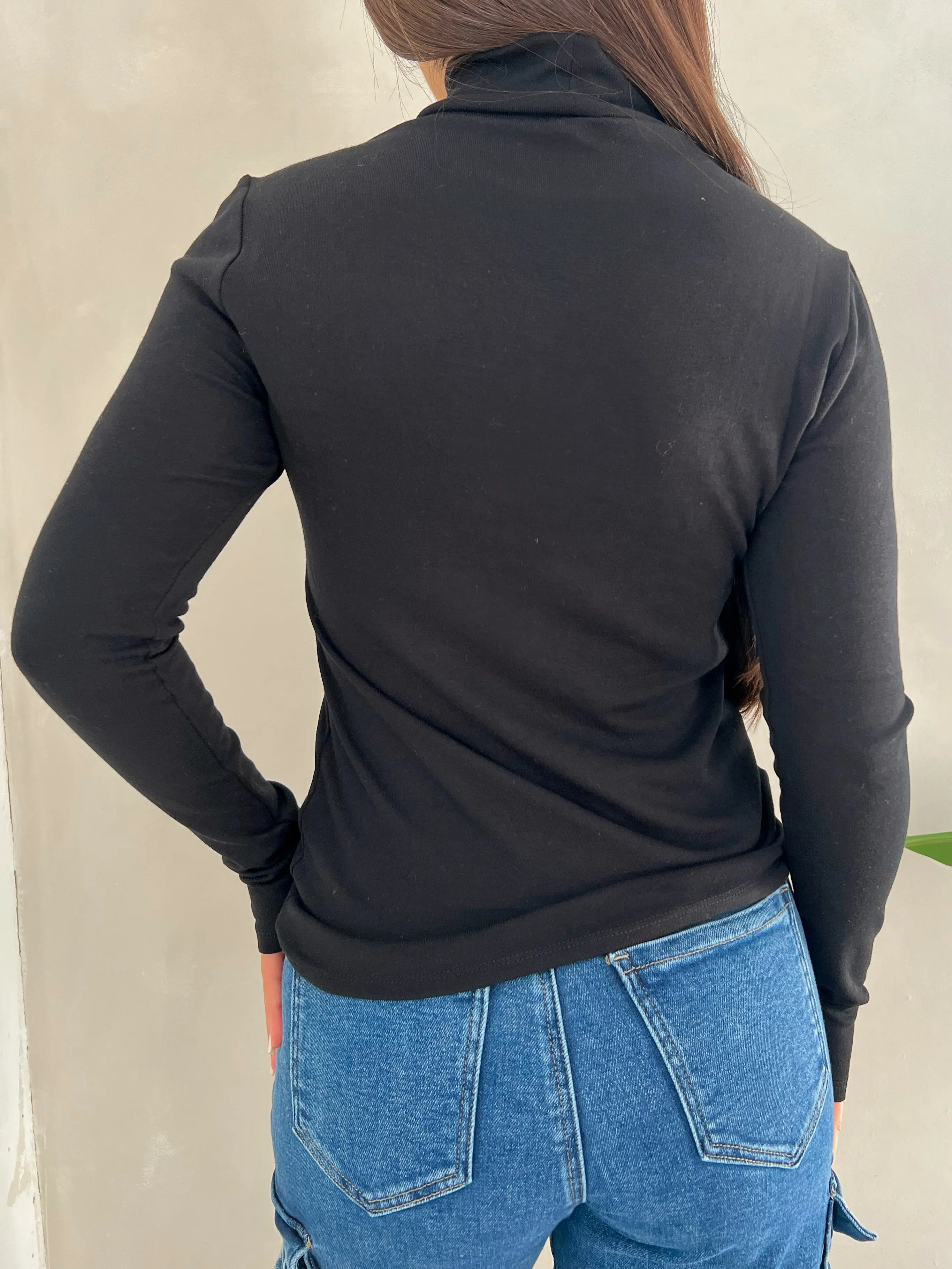 Denise Turtleneck Top (Black)