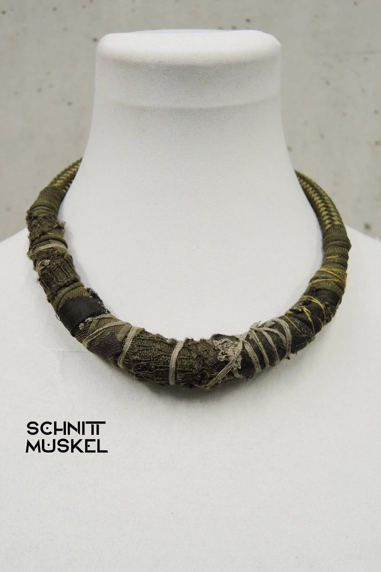Halsschmuck "sarut"