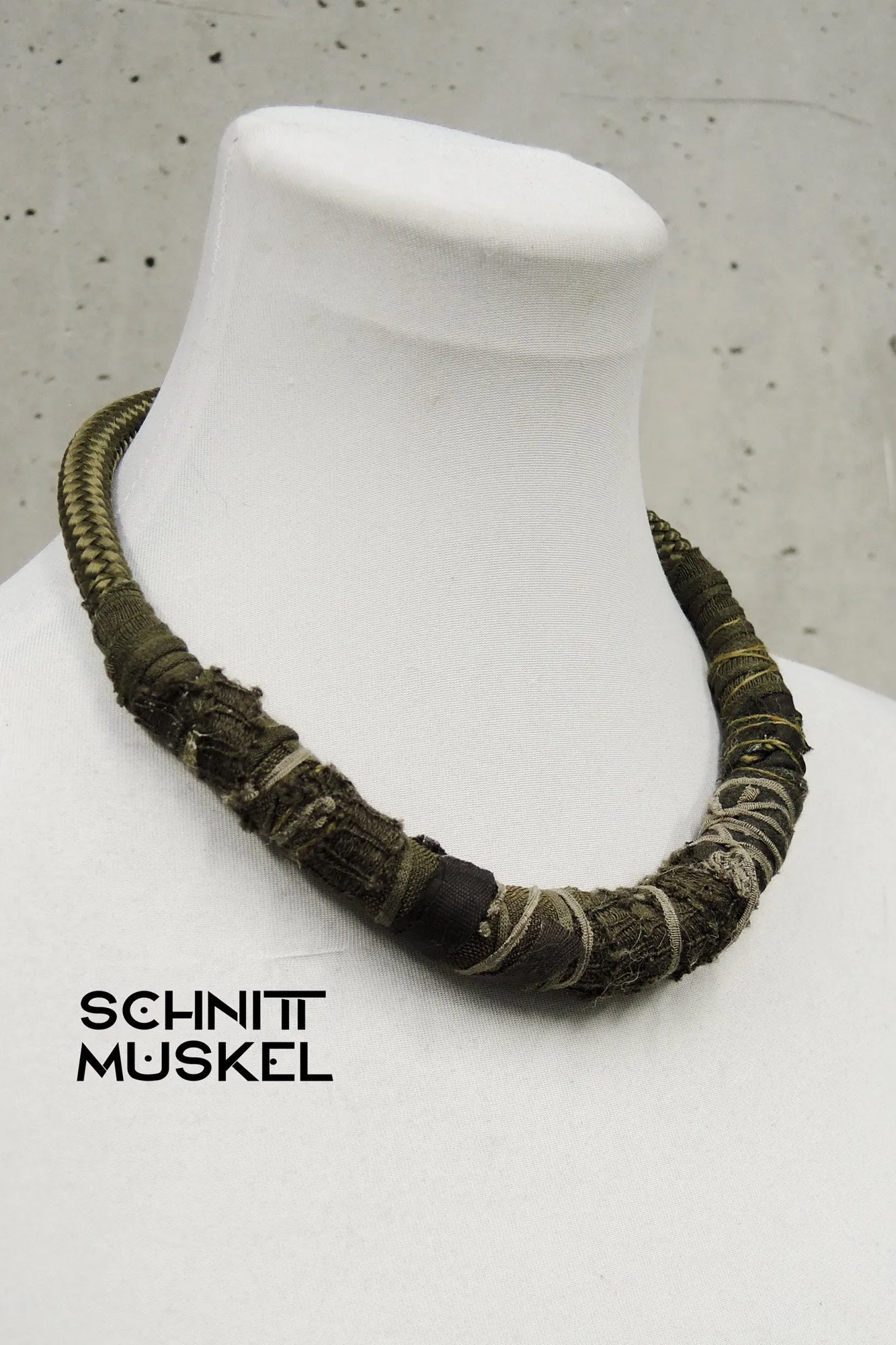 Halsschmuck "sarut"