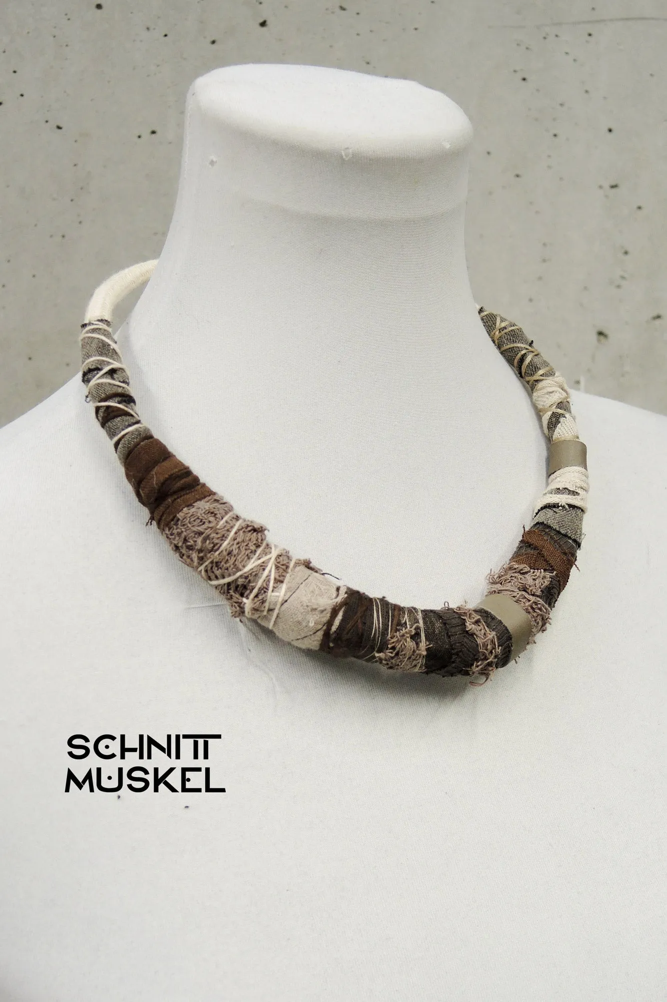 Halsschmuck "sarut"
