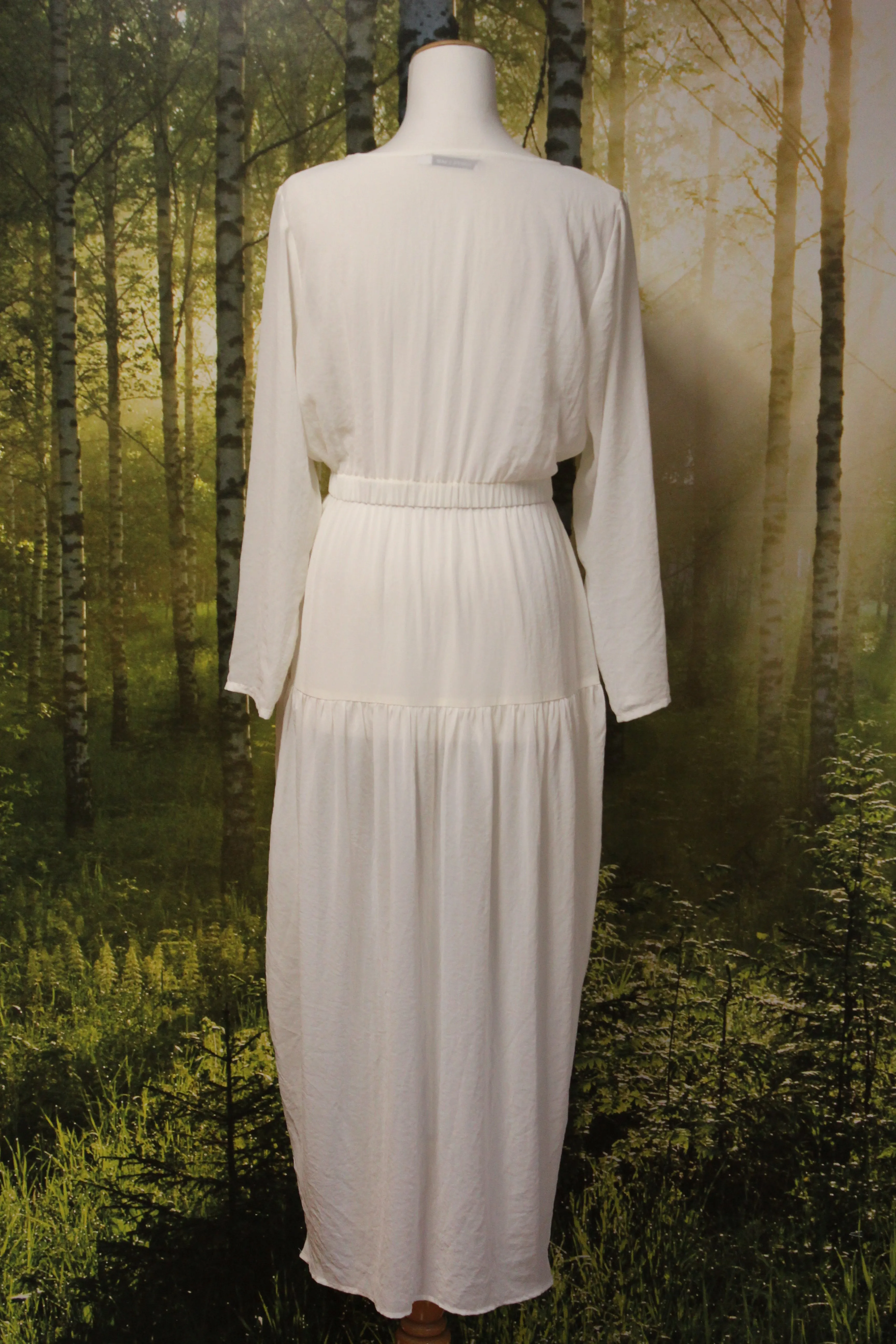 HARRIE & SAM - Tiered chiffon maxi dress! 12