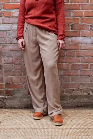 Harrisson Pant in Sand