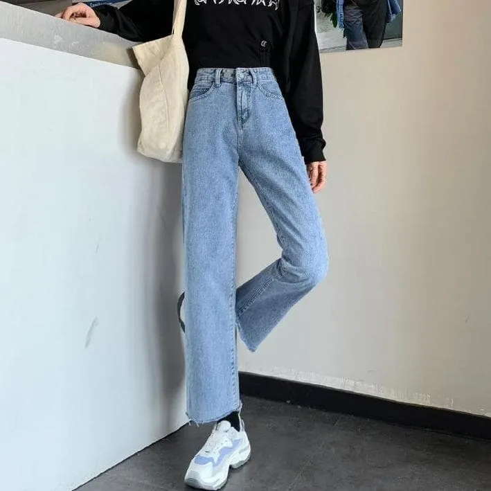 High Waisted Wide-Leg Jeans