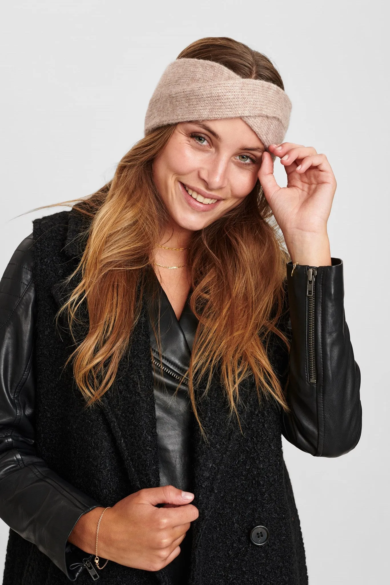 NUALLEN KNITTED HEADBAND - Brazillian Sand