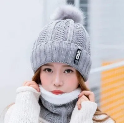 Women High Quality Knitted Beanies